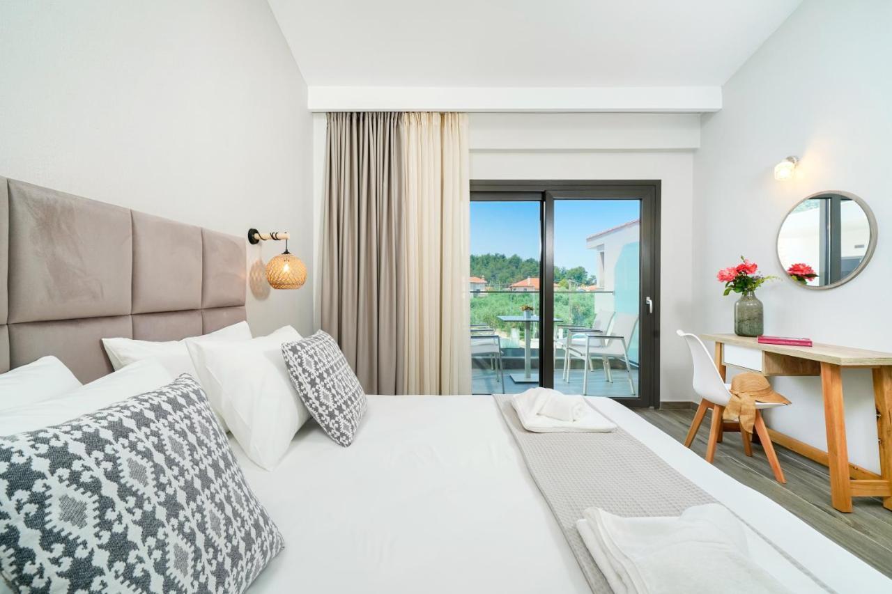 Aquamarine Luxury Rooms Thassos Exterior photo